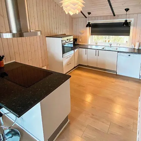 Holiday X Holiday home